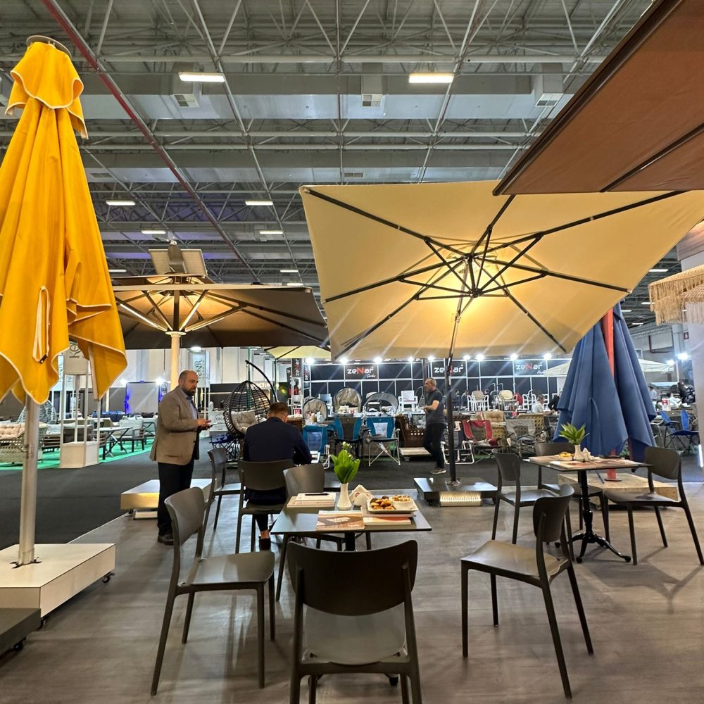 37bfbb04-53c3-443e-b7f0-00a939e99833